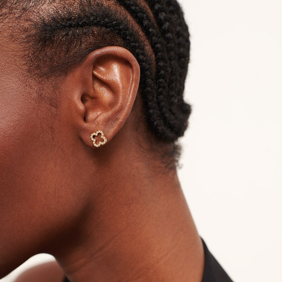 Pavè Clover Studs