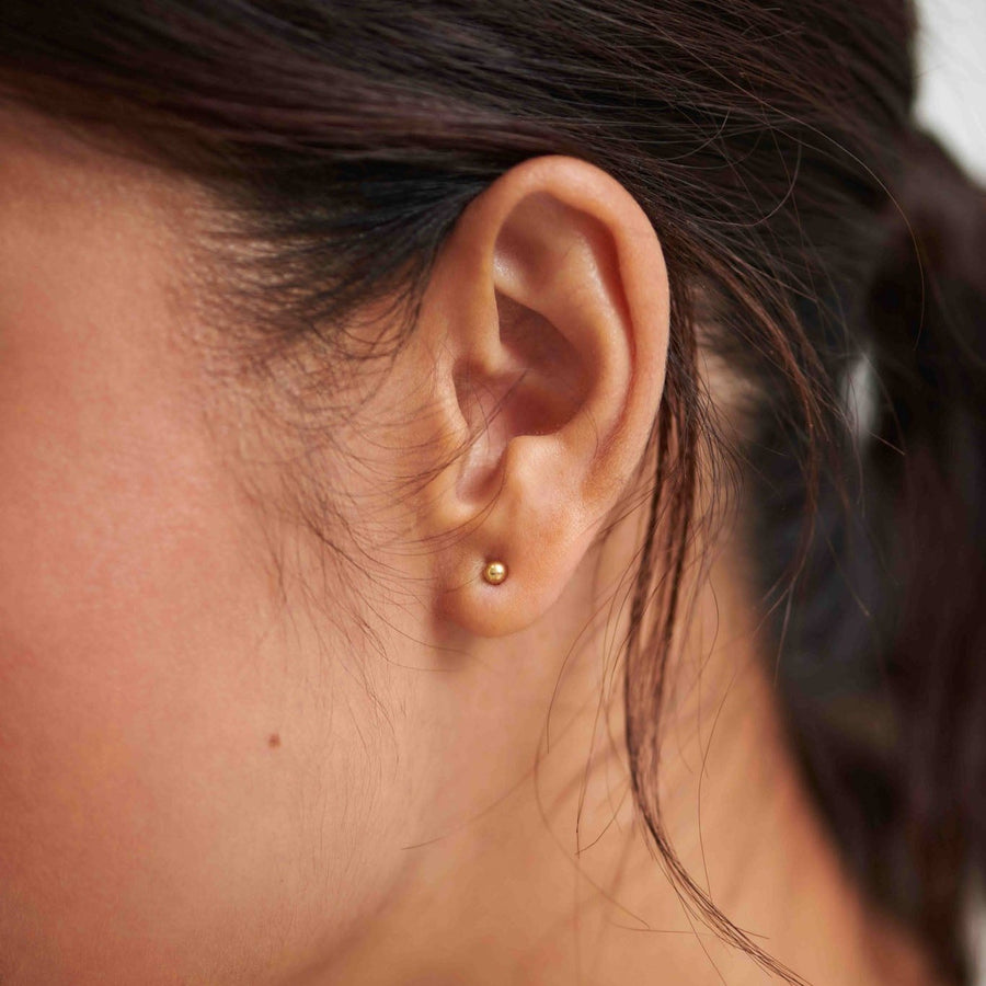 Simple Stud Earring