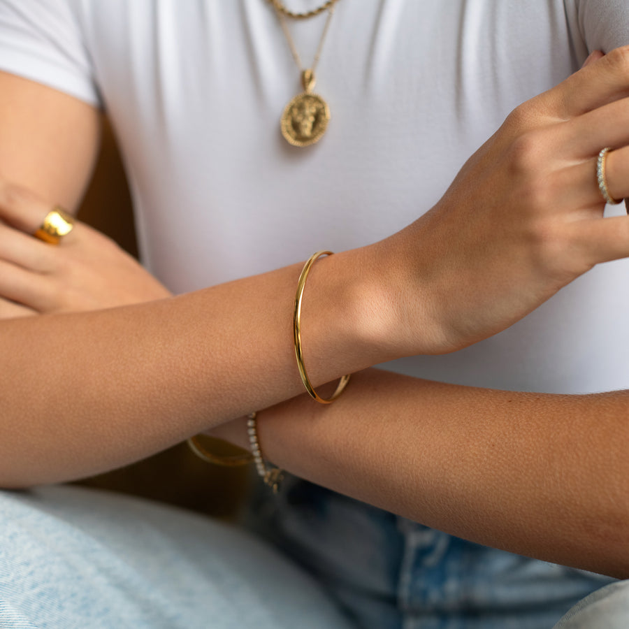 Classic Gold Bangle